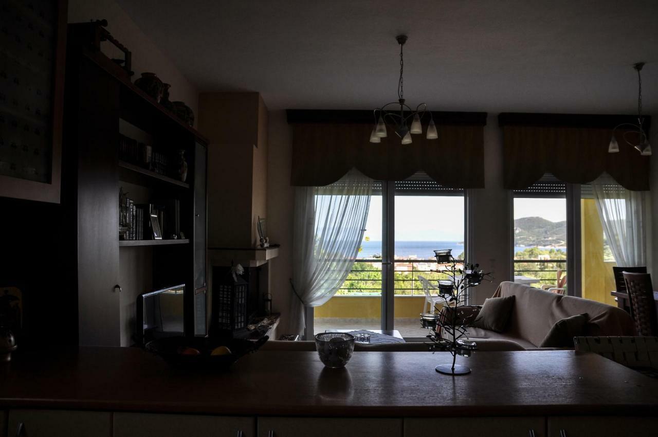 Martha'S Villa Nea Iraklitsa Экстерьер фото