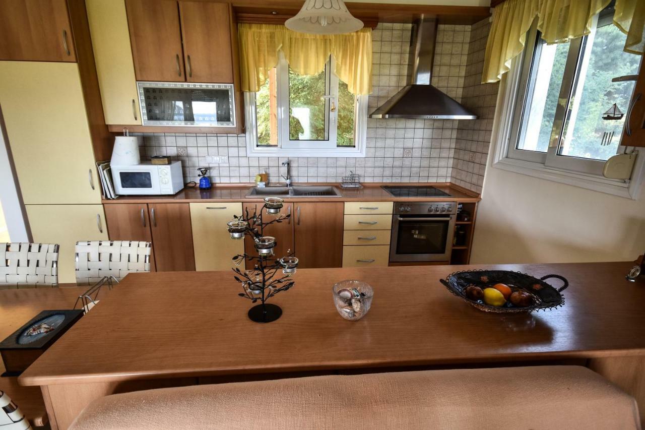 Martha'S Villa Nea Iraklitsa Экстерьер фото